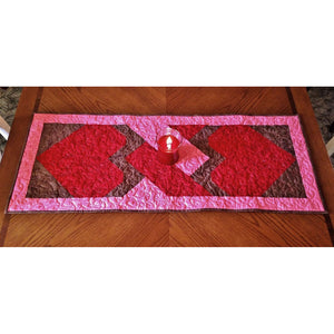 Love Knot Table Runner PDF Pattern